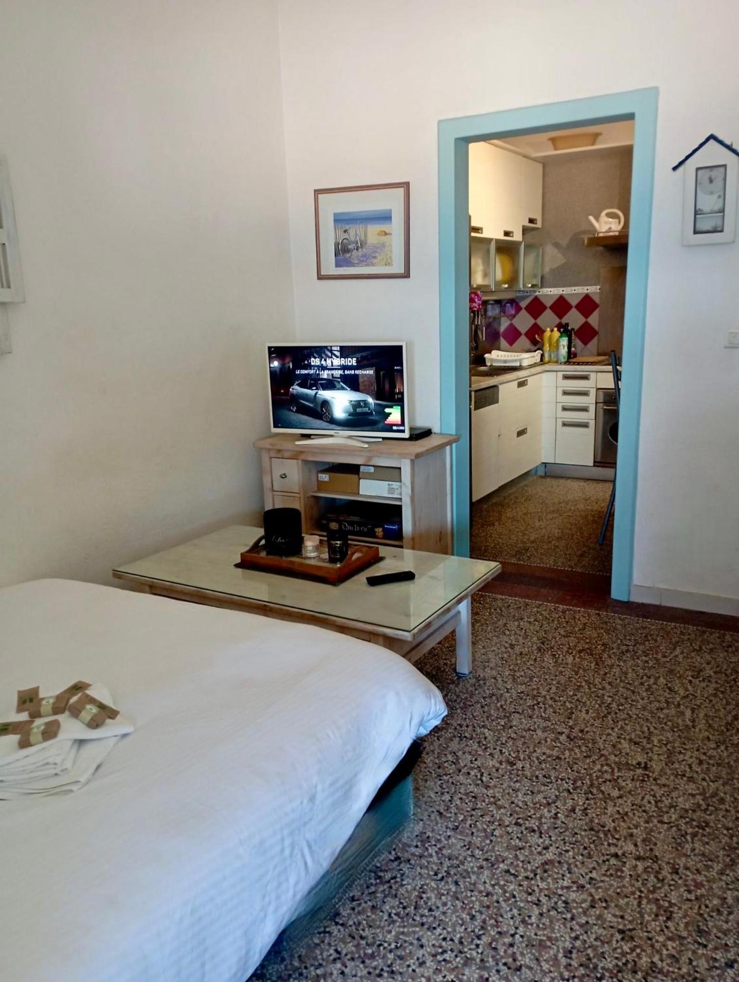 Face A La Mer, Appartement Pour 4 Personnes Sur La Rive Droite Palavas-les-Flots Exterior foto